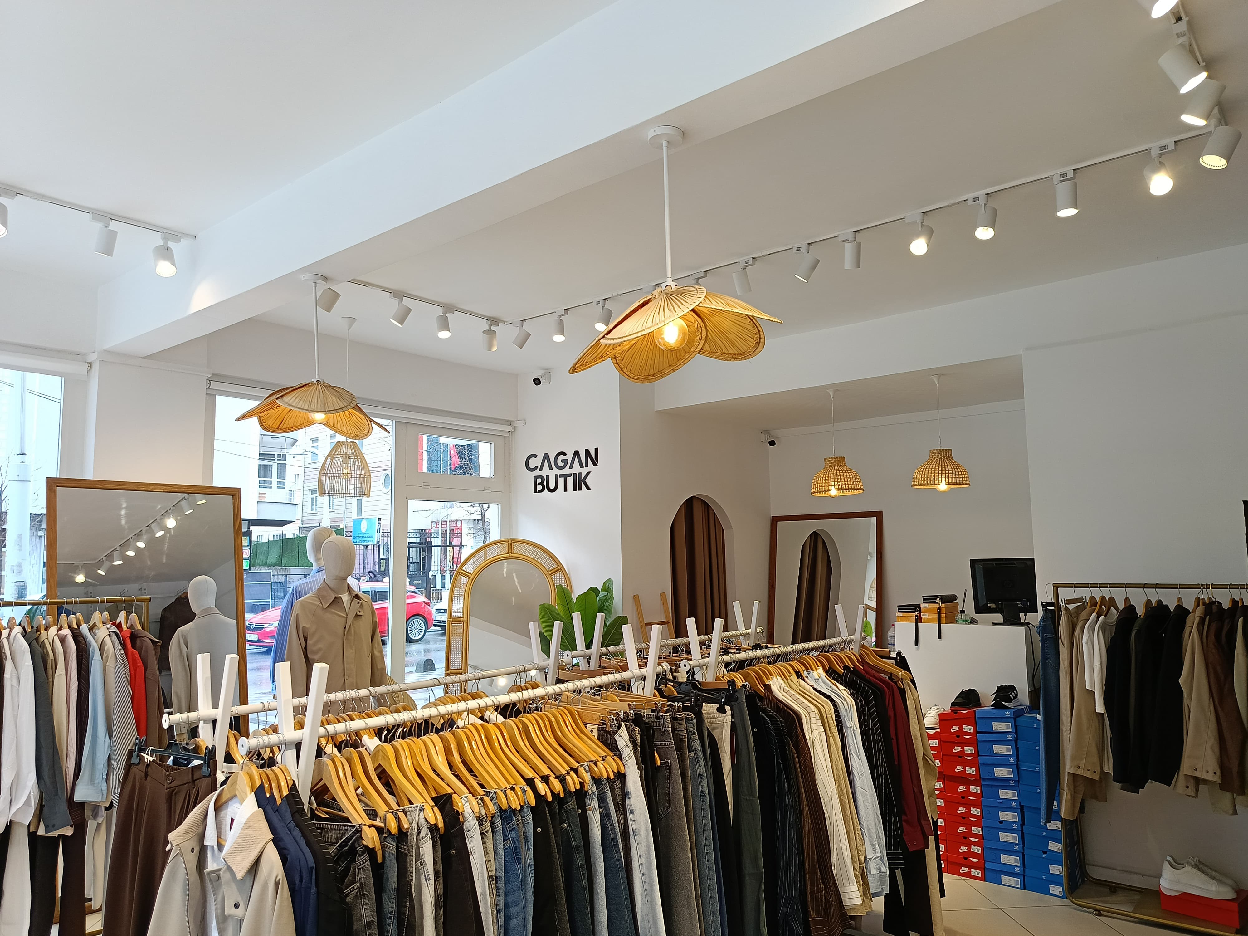 Çağan Butik mağaza görünümü